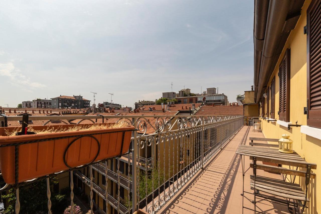 Porta Genova Balcony Apartment Milaan Buitenkant foto